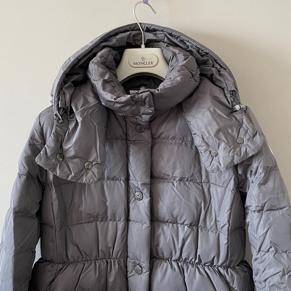 Moncler goose down - Picture 7 of 9